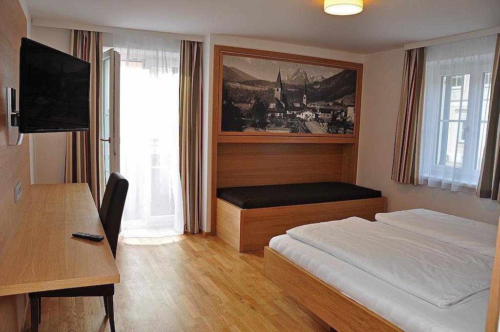Hotel Gasthof Tirolerwirt Bischofshofen Rum bild