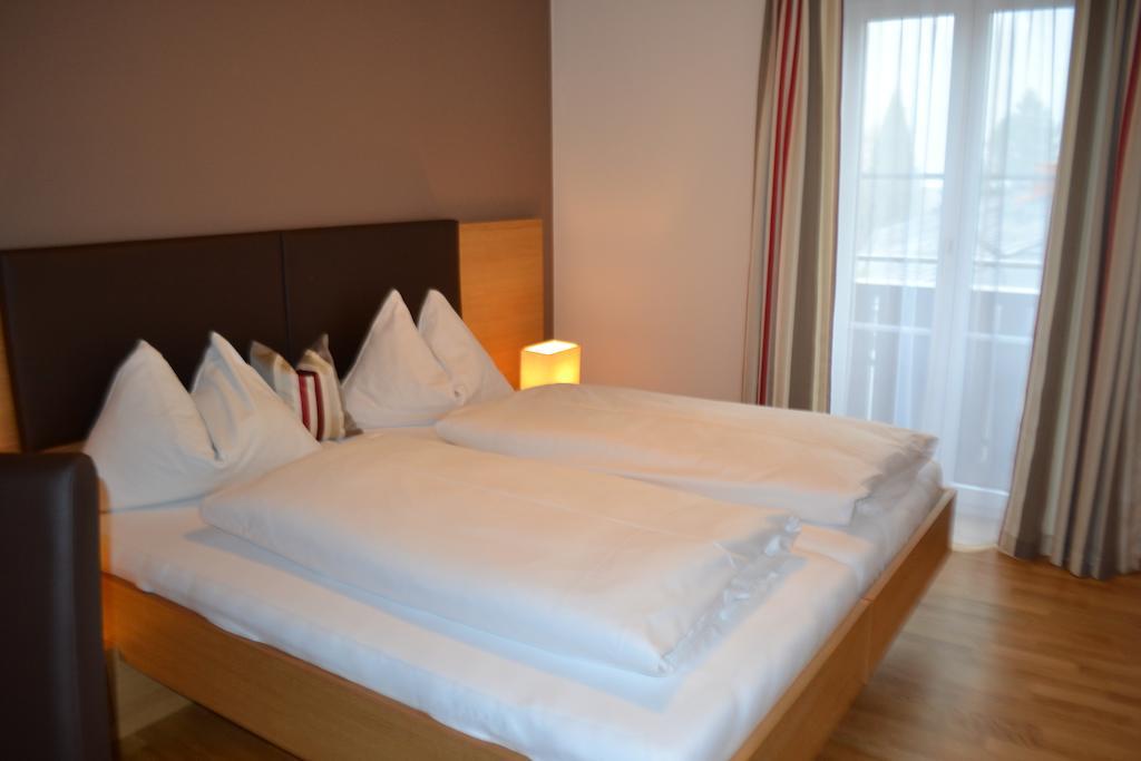 Hotel Gasthof Tirolerwirt Bischofshofen Exteriör bild